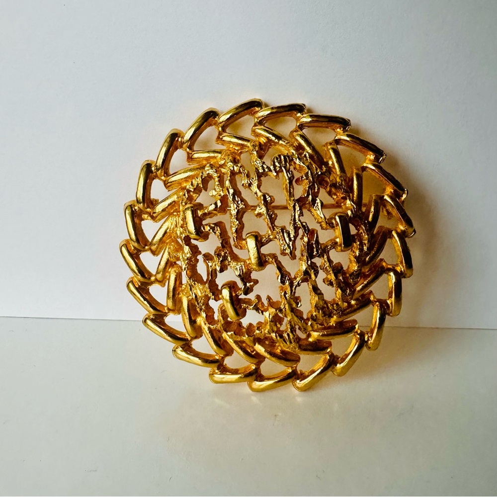 Vintage Statement Gold Tone Patterned Half-Circle Signed Roget Brooch Pin, 2.2”